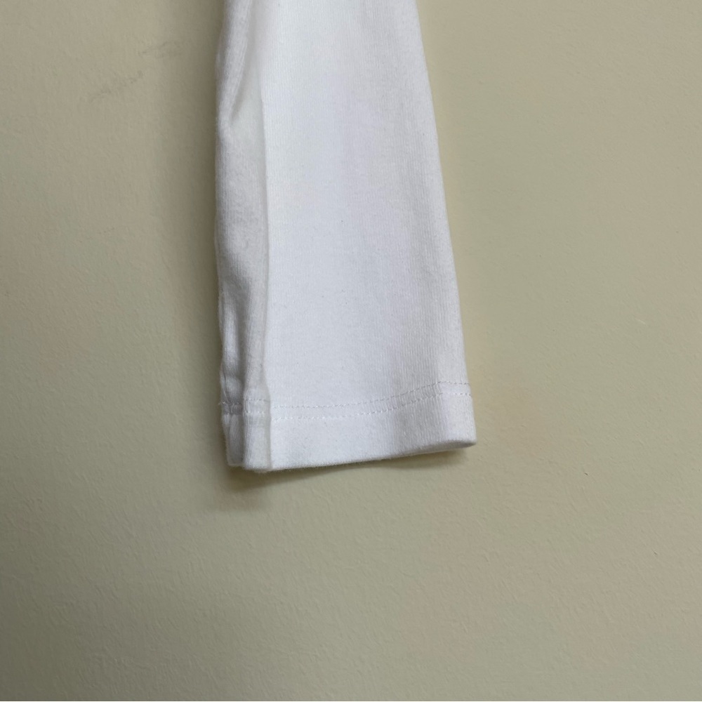Levi’s Basic White Crew Neck - Picture 12 of 12